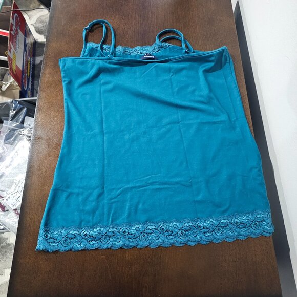 Reitman slip blue in color Size small Pattern at top and bottom of slip - Picture 2 of 5